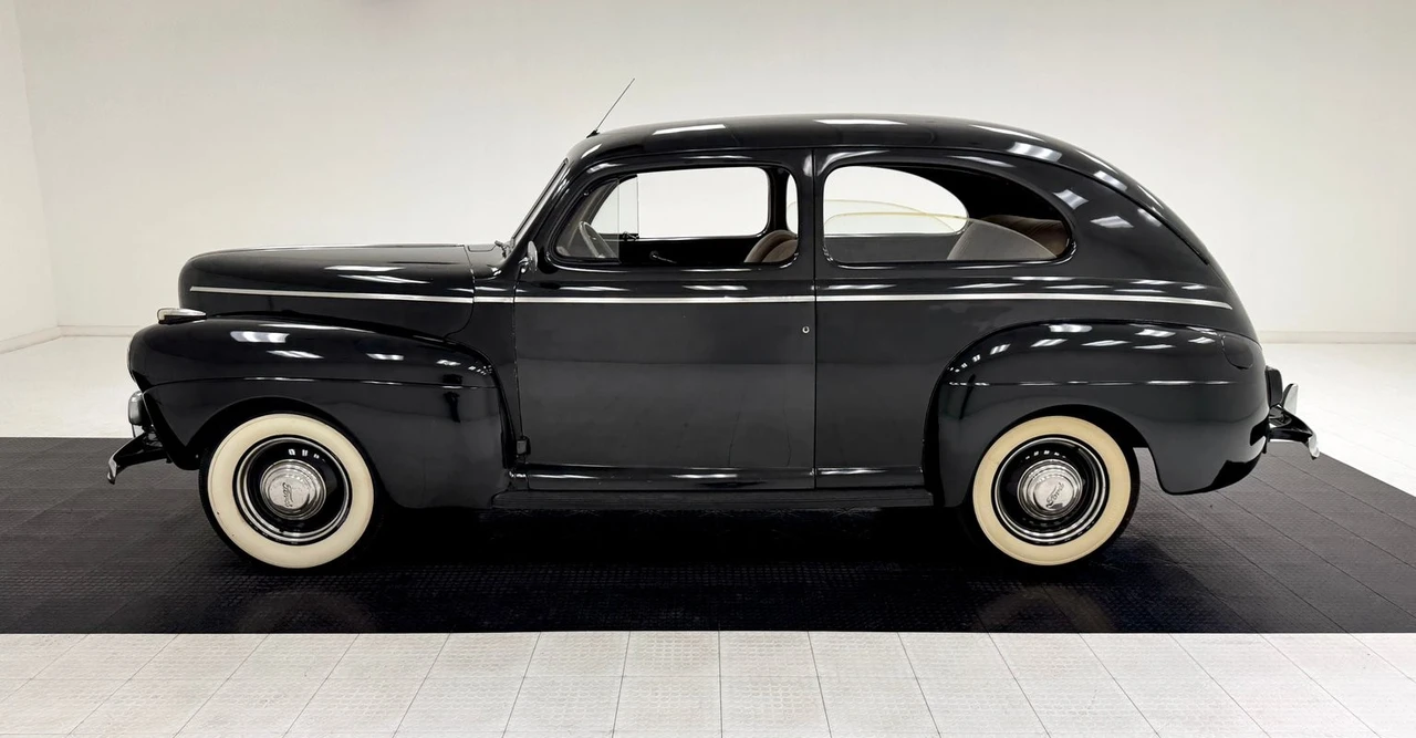 1941 Ford Standard & Deluxe & Super Deluxe - Image 2 of 31