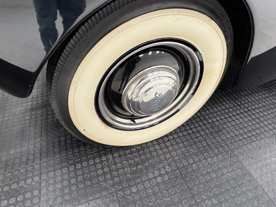 1941 Ford Standard & Deluxe & Super Deluxe - Image 13 of 31