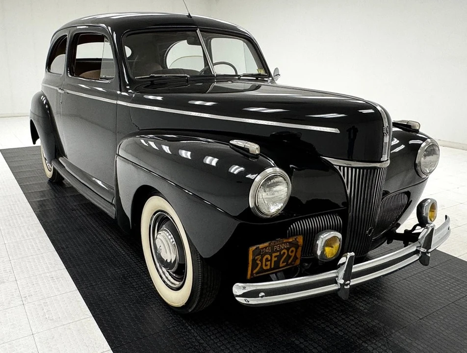1941 Ford Standard & Deluxe & Super Deluxe - Image 7 of 31