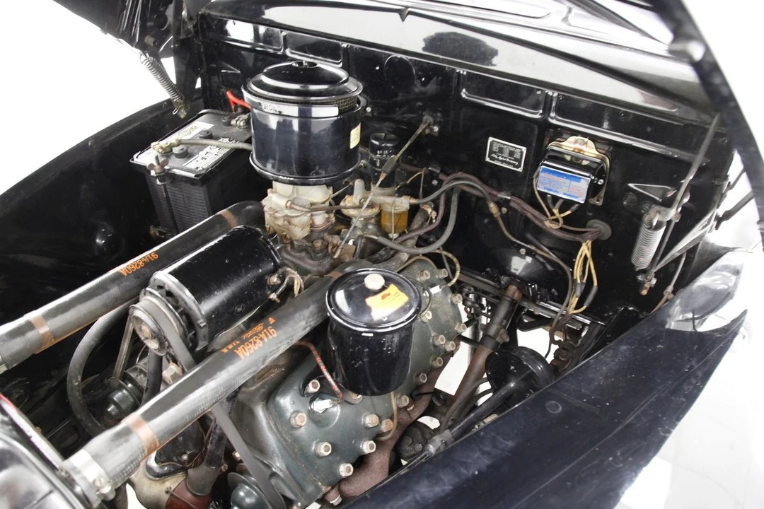 1941 Ford Standard & Deluxe & Super Deluxe - Image 29 of 31