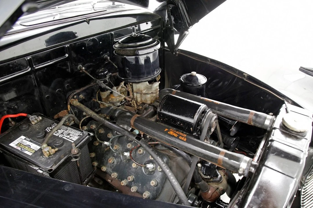 1941 Ford Standard & Deluxe & Super Deluxe - Image 27 of 31