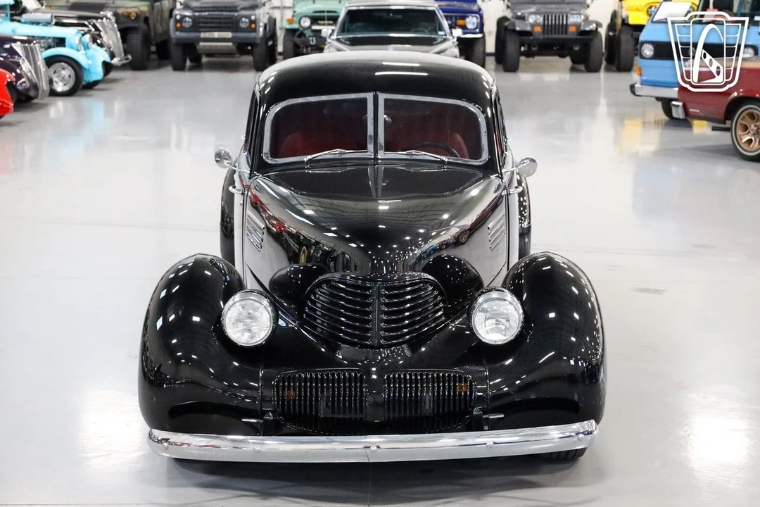 1941 Graham - Image 4 of 12