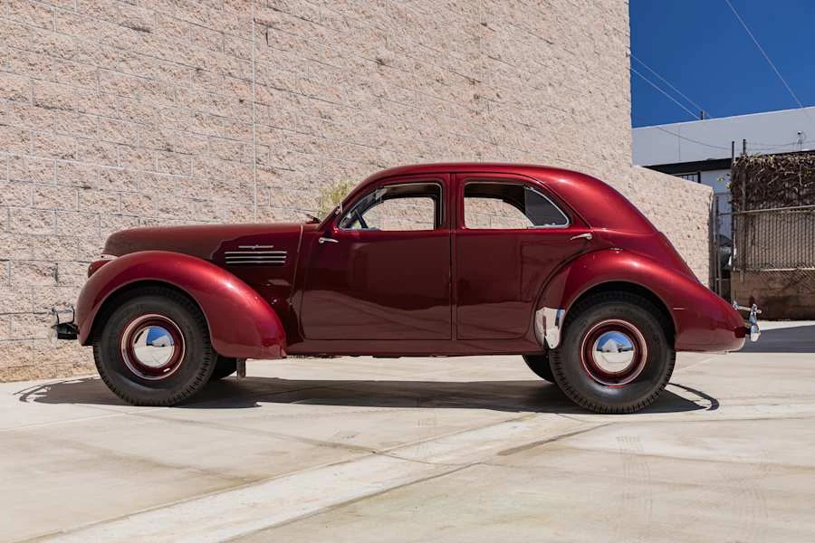 1941 Graham - Image 2 of 31