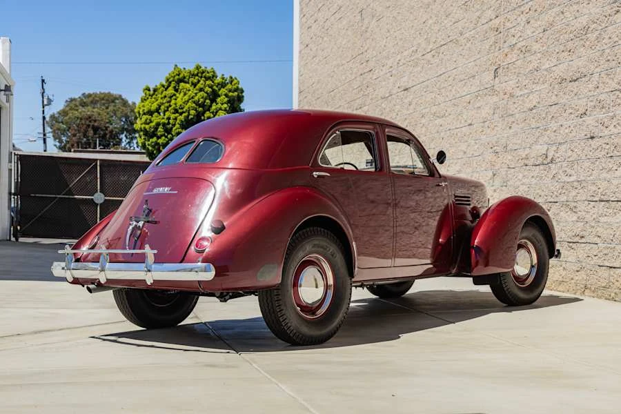 1941 Graham - Image 3 of 31