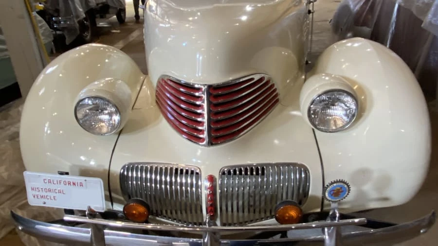 1941 Graham - Image 3 of 4