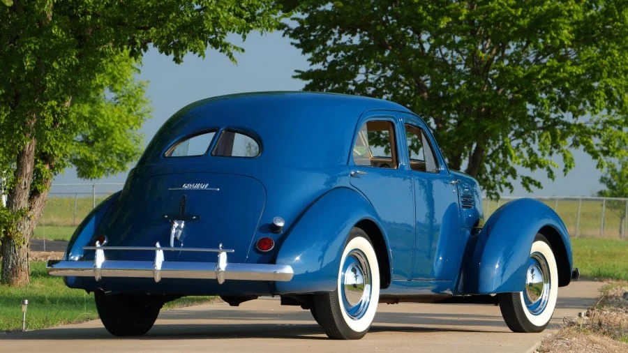 1941 Graham - Image 3 of 12