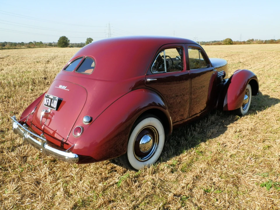 1941 Graham - Image 2 of 4