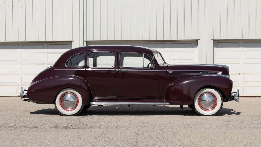 1941 Hudson Commodore - Image 9 of 25