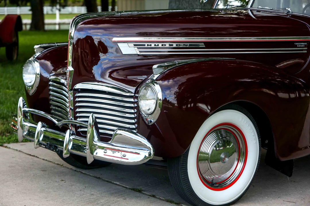 1941 Hudson Commodore - Image 23 of 31