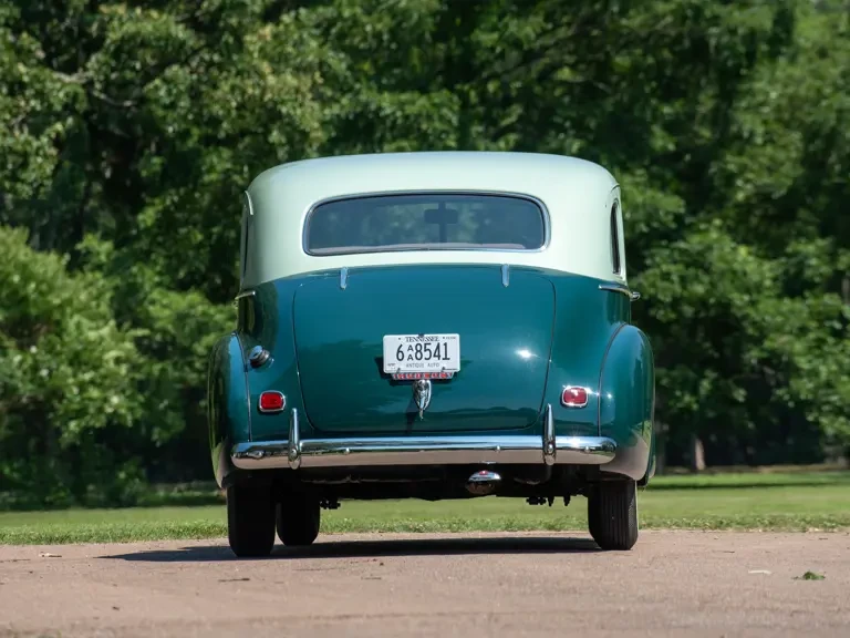 1941 Hudson Commodore - Image 9 of 31