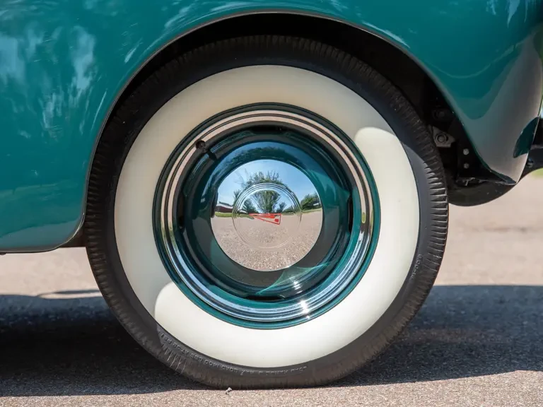 1941 Hudson Commodore - Image 30 of 31
