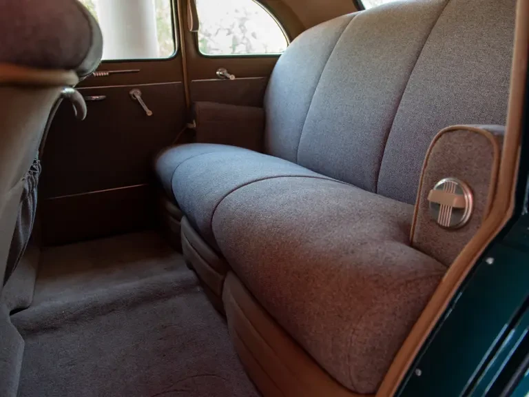 1941 Hudson Commodore - Image 17 of 31
