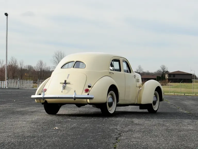 1941 Hupmobile - Image 3 of 16