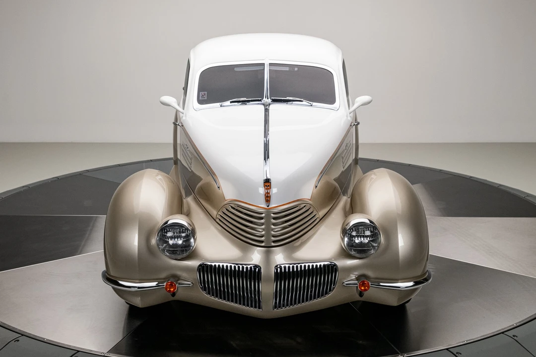 1941 Hupmobile - Image 8 of 31