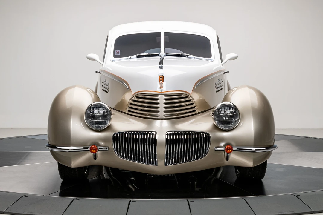 1941 Hupmobile - Image 7 of 31