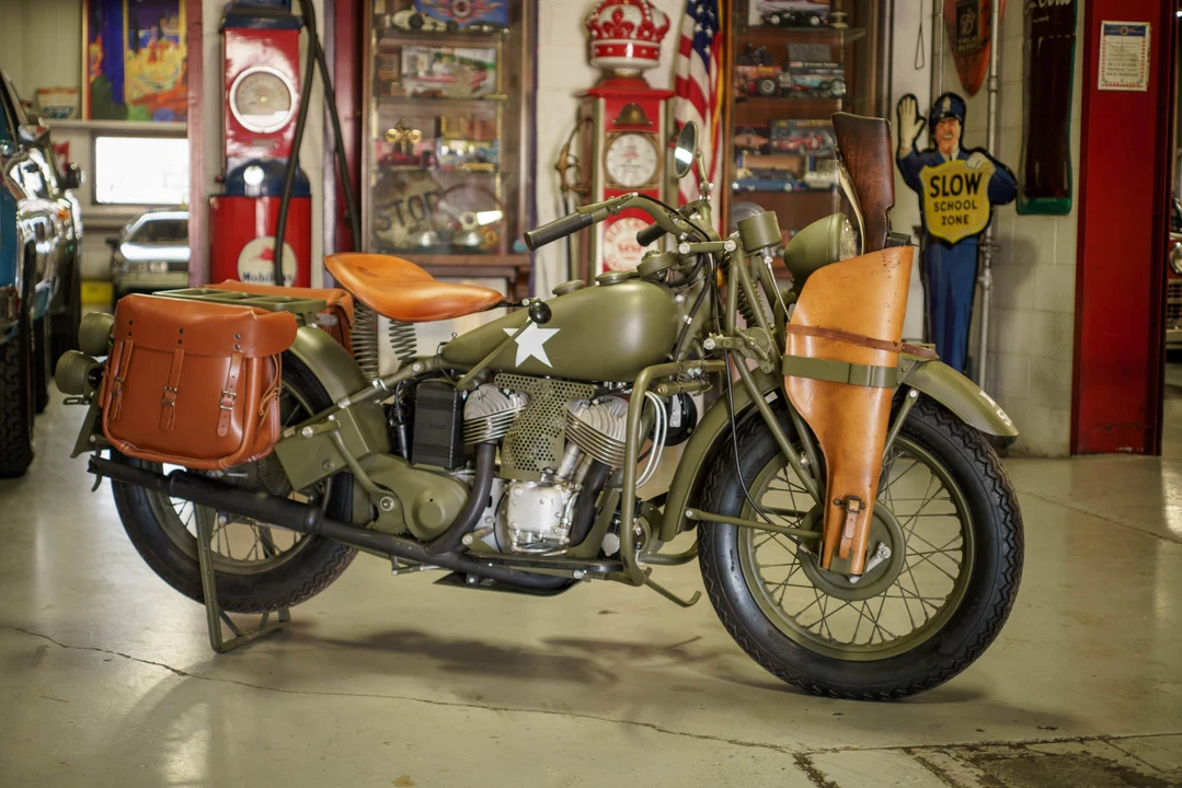 1941 Indian Scout - Image 2 of 31