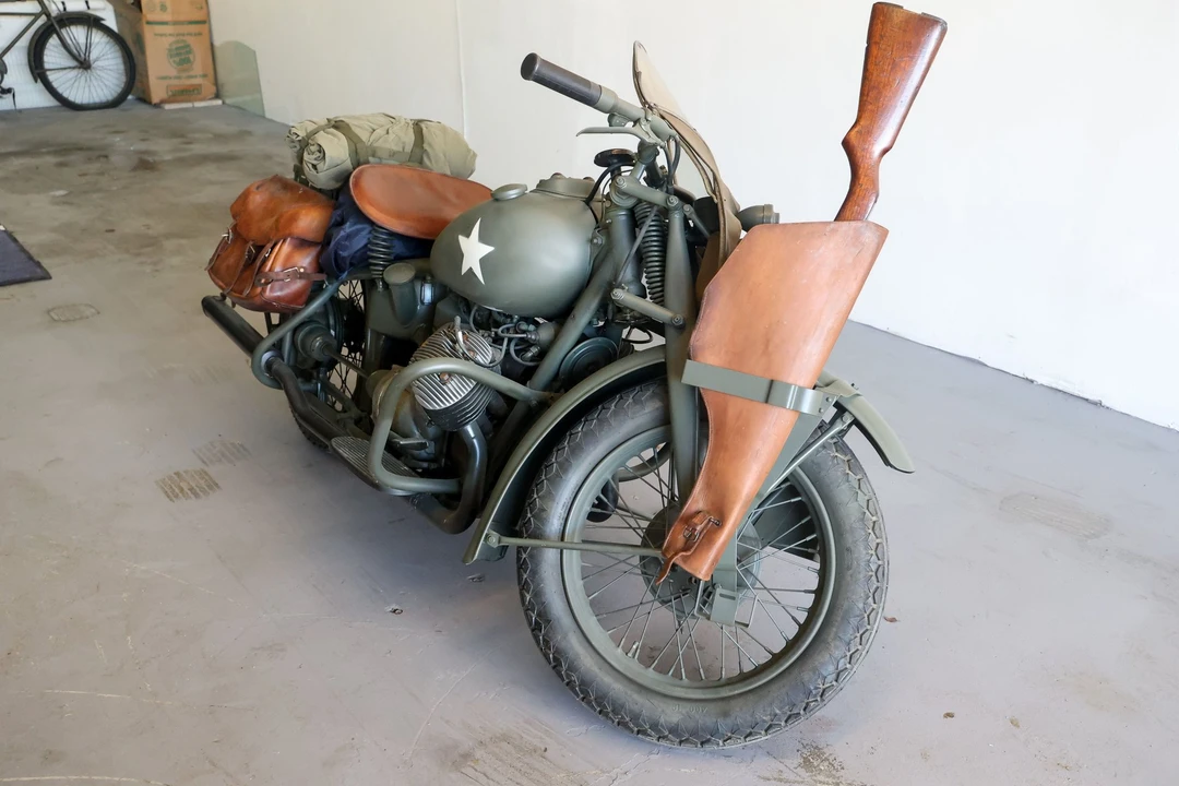 1941 Indian Chief - Image 3 of 31