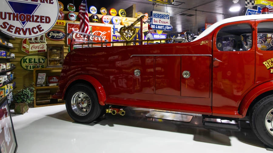 1941 Kenworth - Image 8 of 16