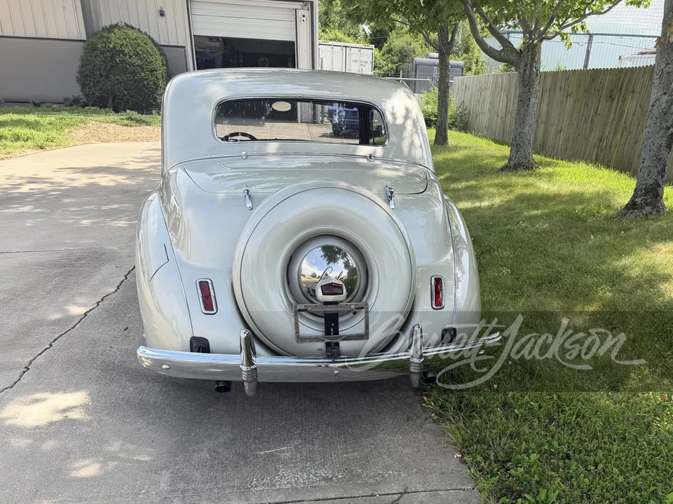 1941 Lincoln Continental 1st Gen - Image 15 of 26