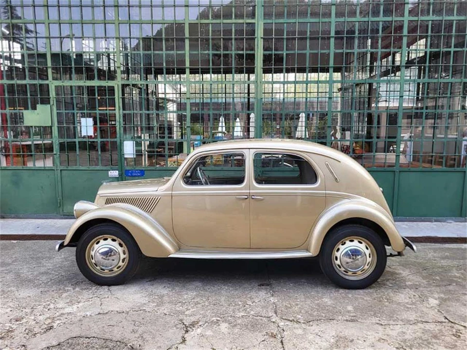 1941 Lancia - Image 3 of 31
