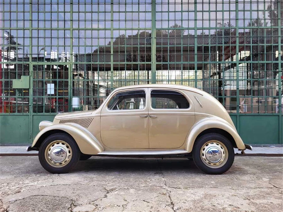 1941 Lancia - Image 2 of 31