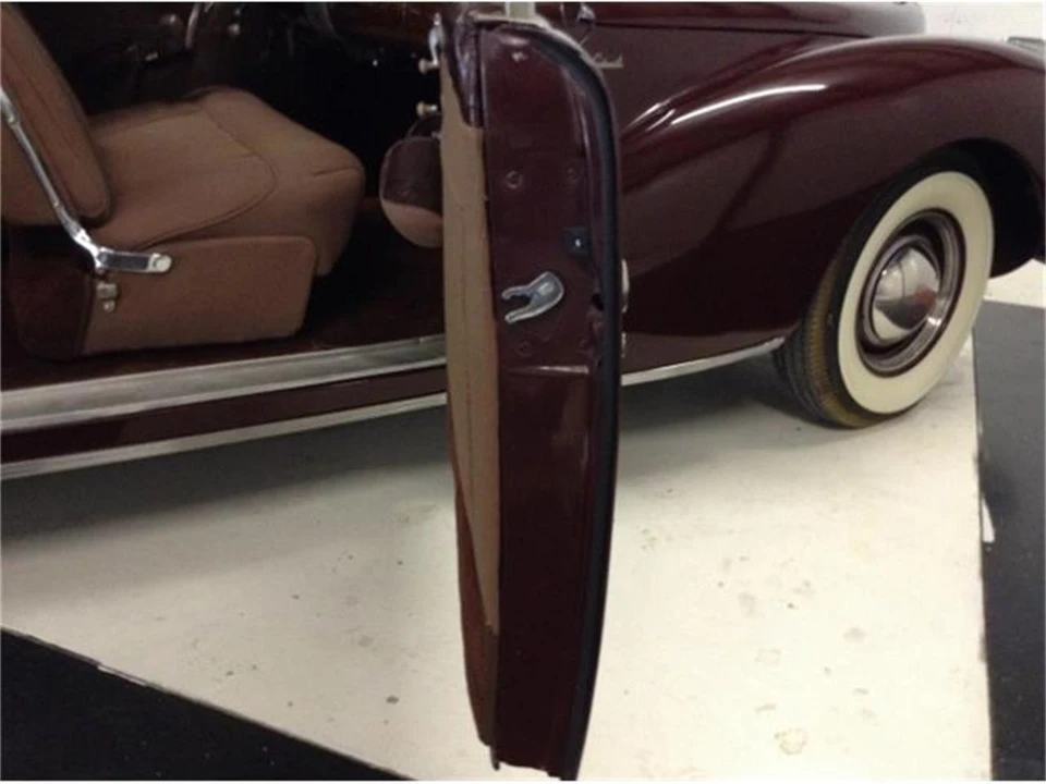 1941 Lincoln Continental 1st Gen - Image 7 of 31