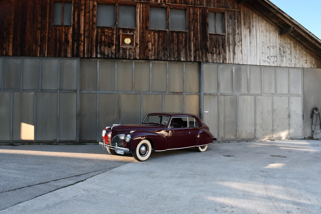 1941 Lincoln Continental 1st Gen - Image 3 of 31