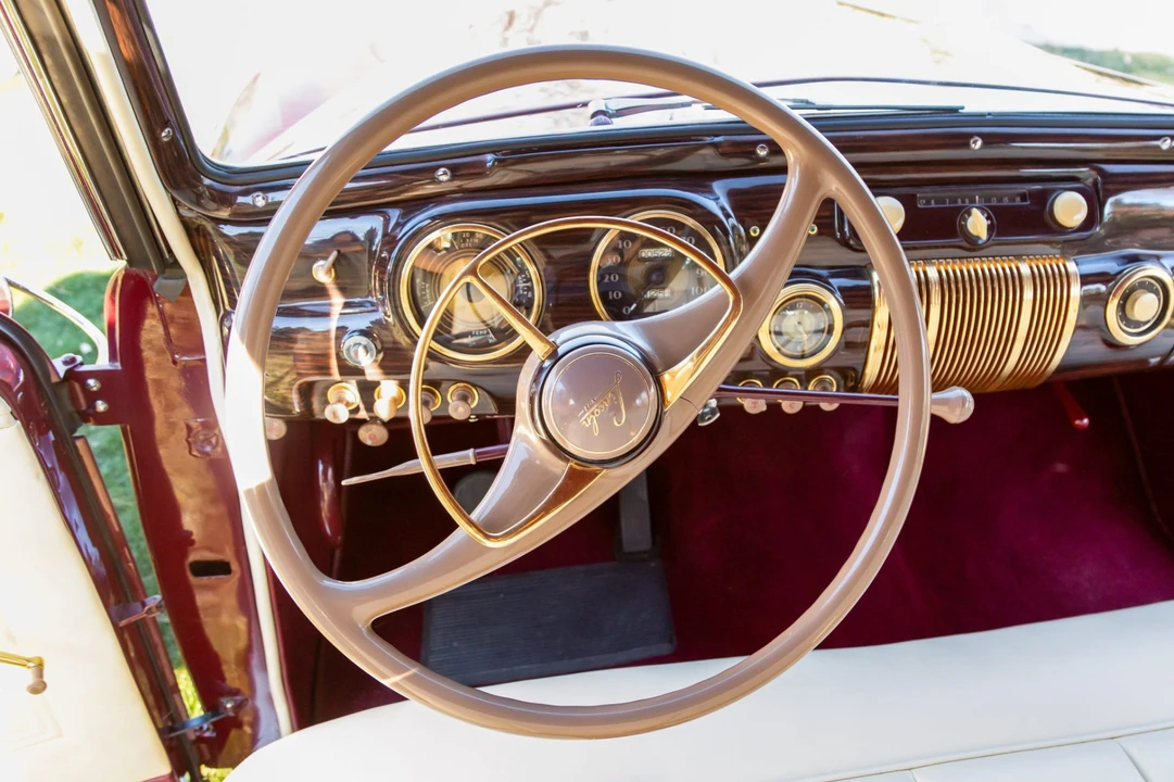 1941 Lincoln Continental 1st Gen - Image 5 of 7