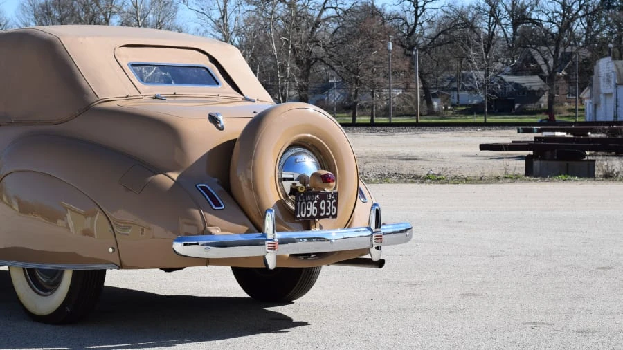 1941 Lincoln Continental 1st Gen - Image 9 of 27