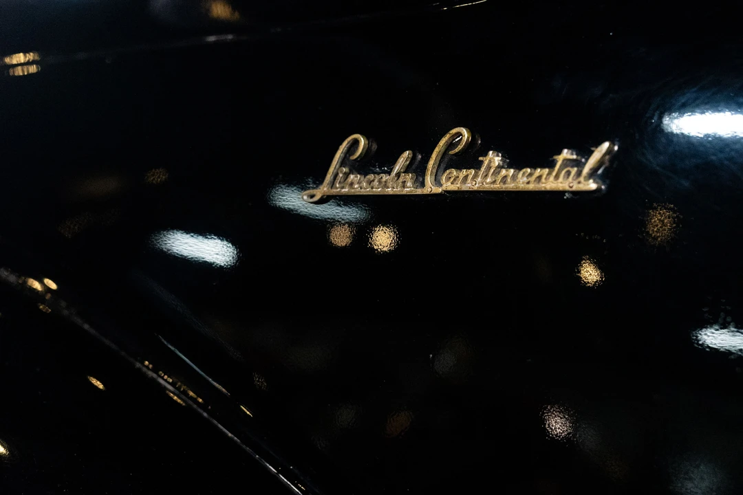 1941 Lincoln Continental 1st Gen - Image 2 of 21