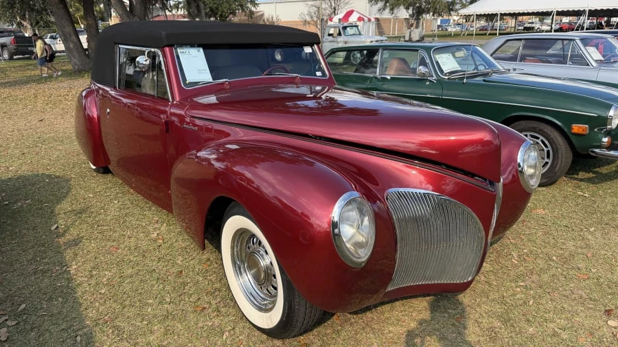 1941 Lincoln Continental 1st Gen - Image 3 of 8