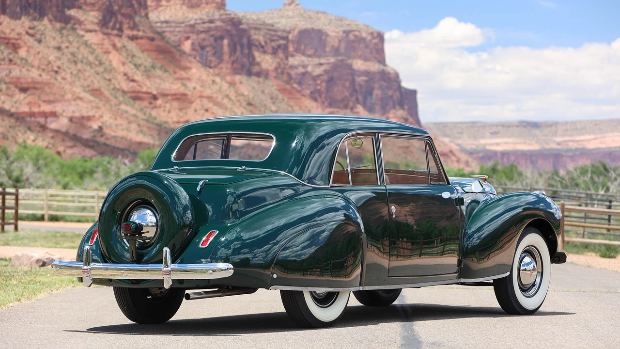 1941 Lincoln Continental 1st Gen - Image 12 of 31