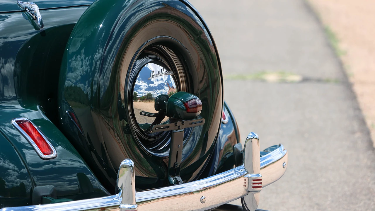 1941 Lincoln Continental 1st Gen - Image 20 of 31