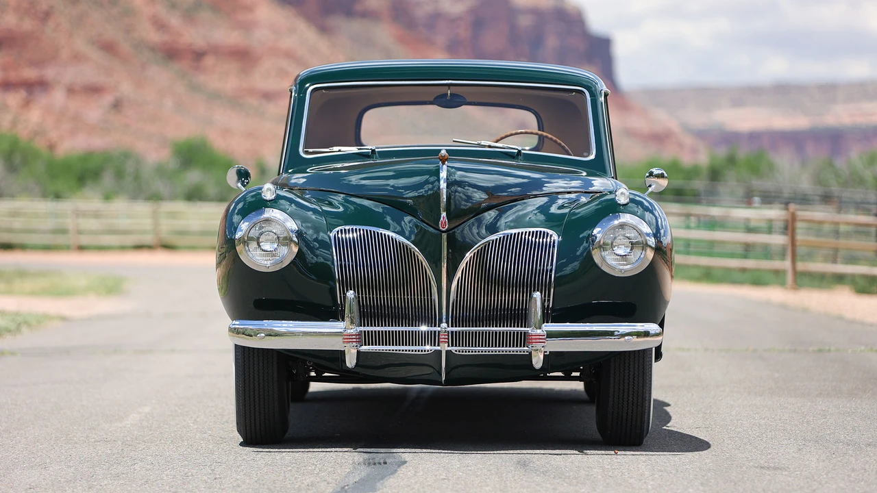 1941 Lincoln Continental 1st Gen - Image 2 of 31