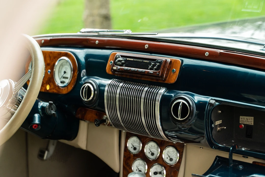 1941 Lincoln Continental 1st Gen - Image 3 of 31