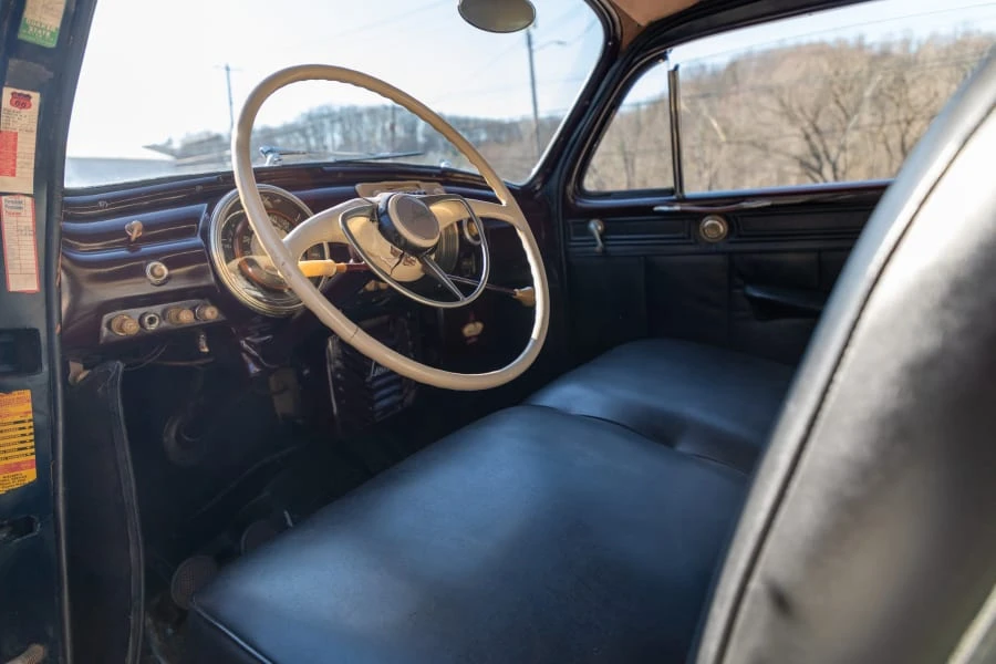 1941 Lincoln Continental 1st Gen - Image 13 of 31