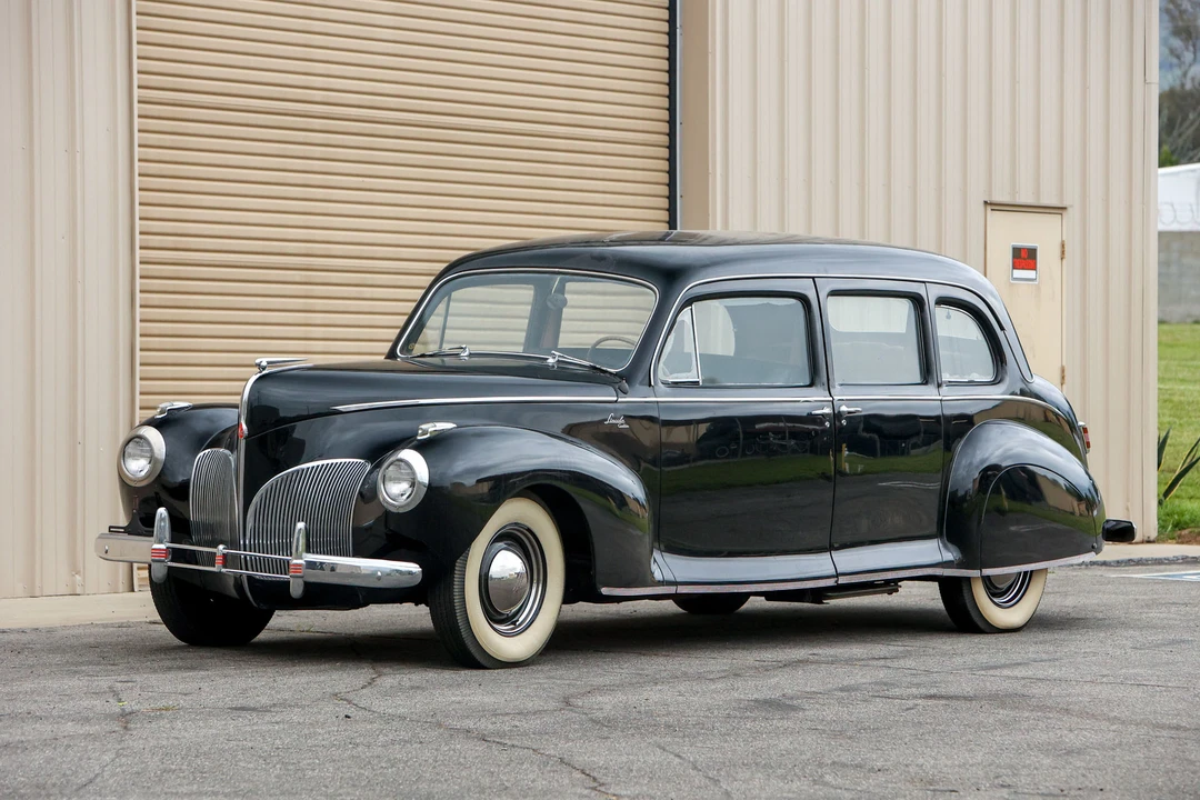 1941 Lincoln Zephyr - Image 2 of 31