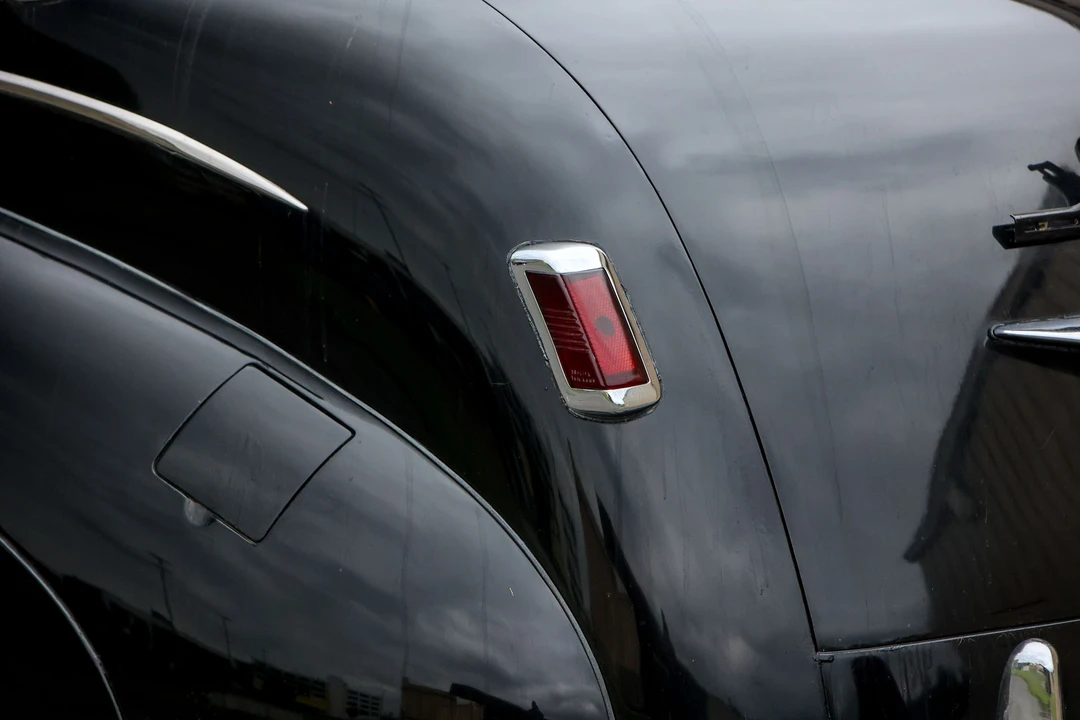 1941 Lincoln Zephyr - Image 29 of 31