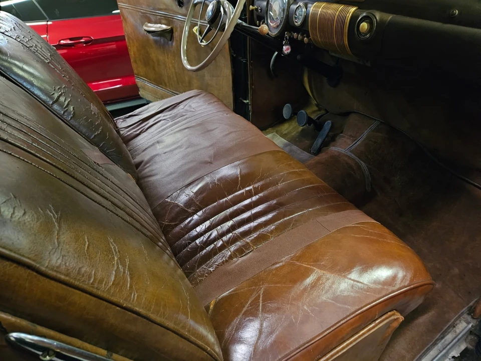 1941 Lincoln Town Car - Image 12 of 17