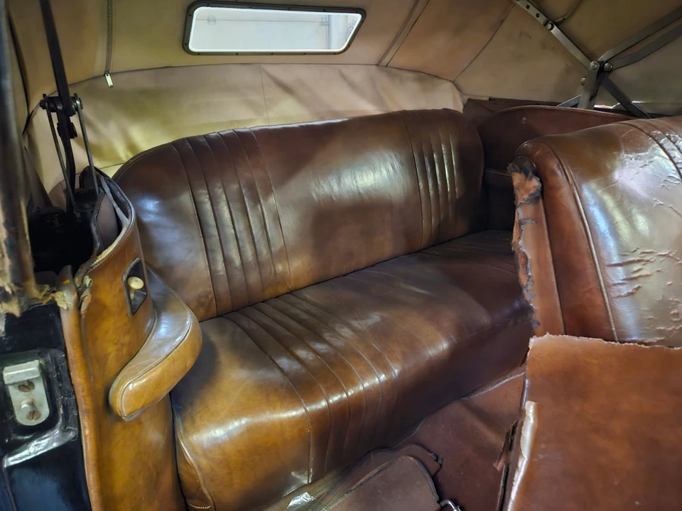 1941 Lincoln Town Car - Image 11 of 17