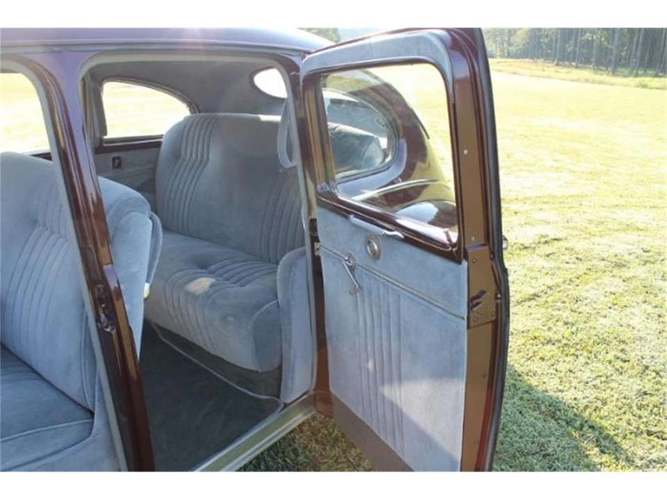 1941 Lincoln Zephyr - Image 10 of 23