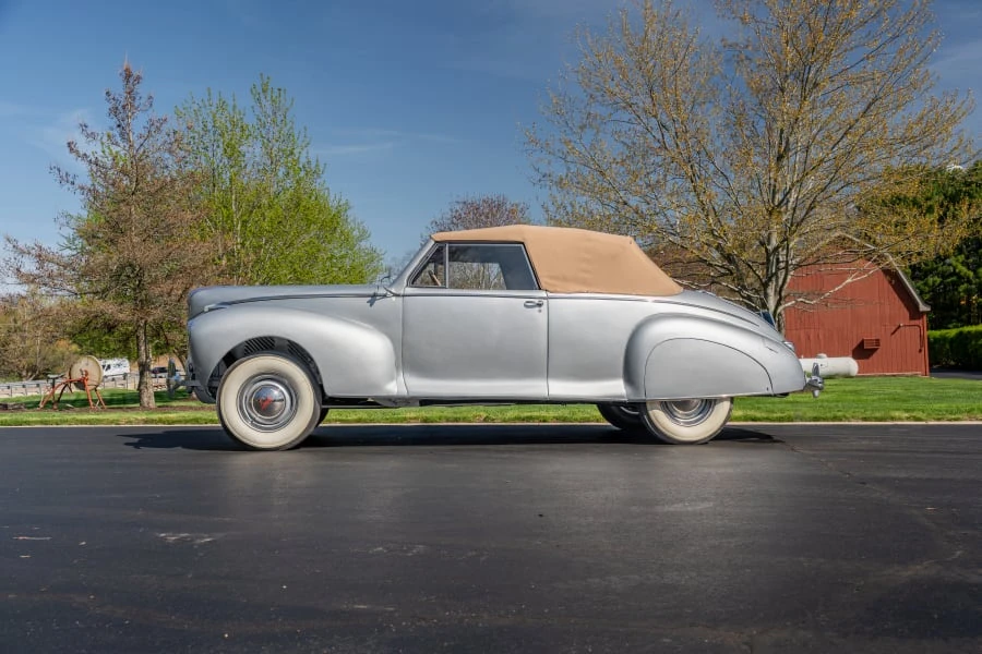 1941 Lincoln Zephyr - Image 2 of 31