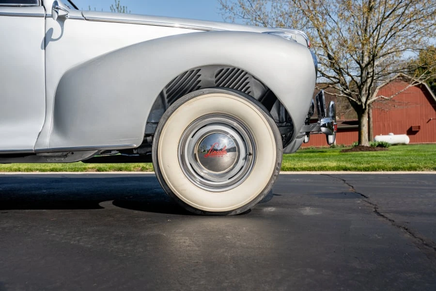 1941 Lincoln Zephyr - Image 19 of 31