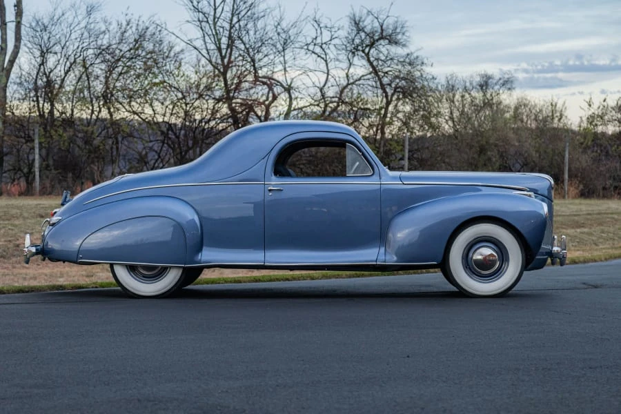 1941 Lincoln Zephyr - Image 2 of 31
