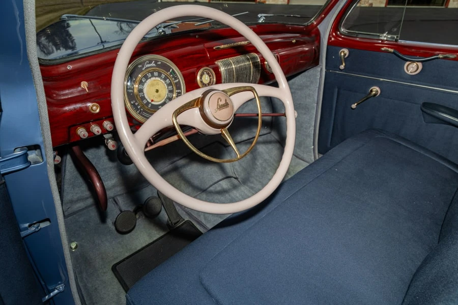 1941 Lincoln Zephyr - Image 22 of 31