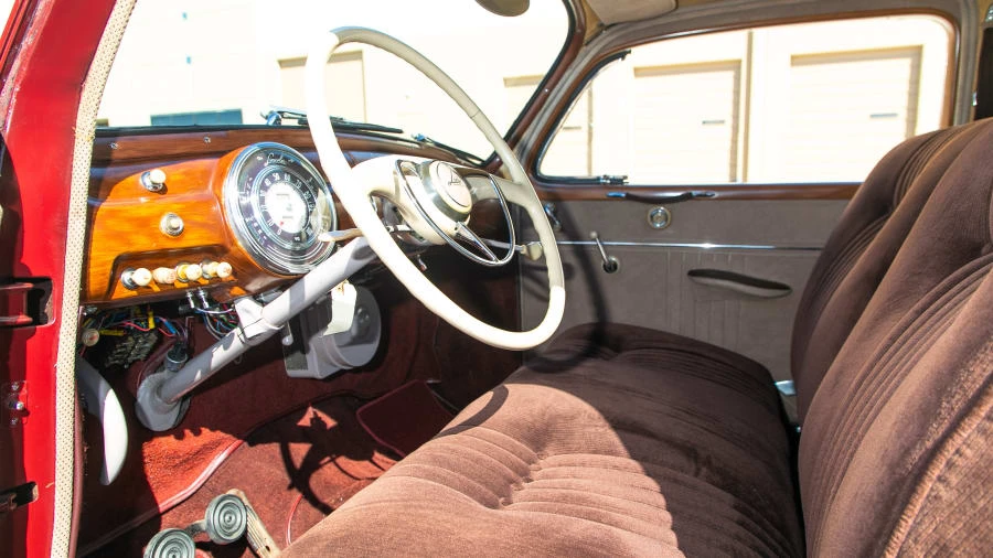 1941 Lincoln Zephyr - Image 4 of 17