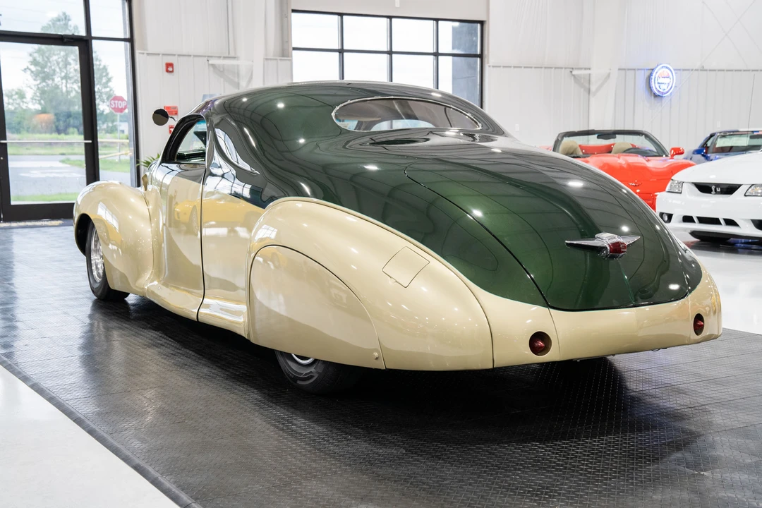 1941 Lincoln Zephyr - Image 3 of 31