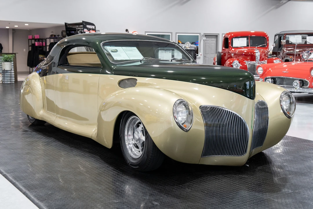 1941 Lincoln Zephyr - Image 7 of 31