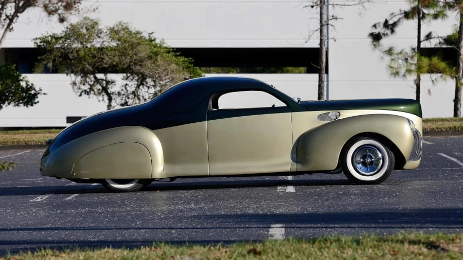 1941 Lincoln Continental 1st Gen - Image 2 of 12