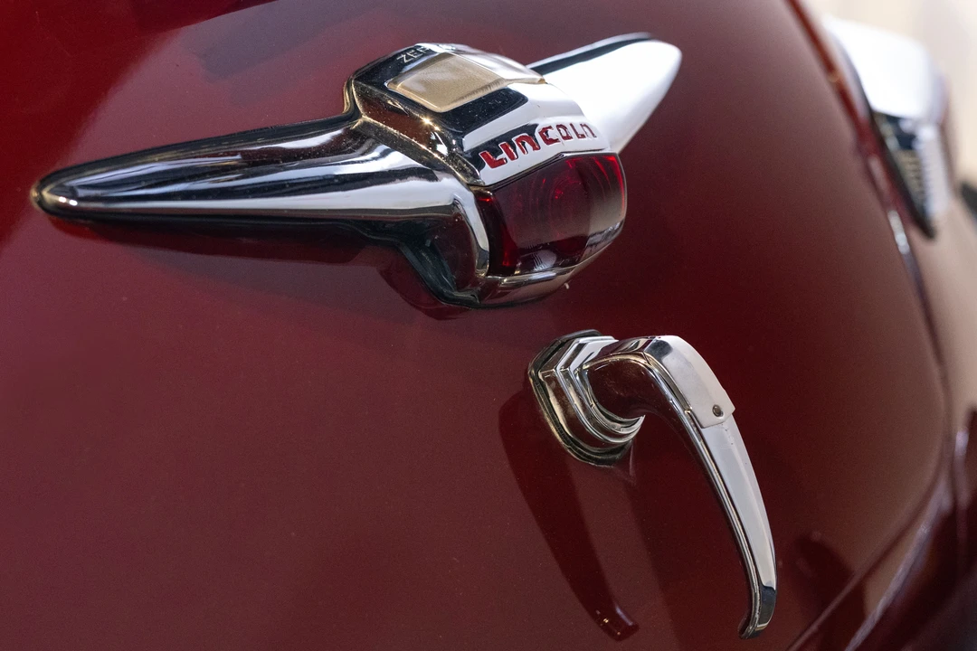 1941 Lincoln Zephyr - Image 5 of 12